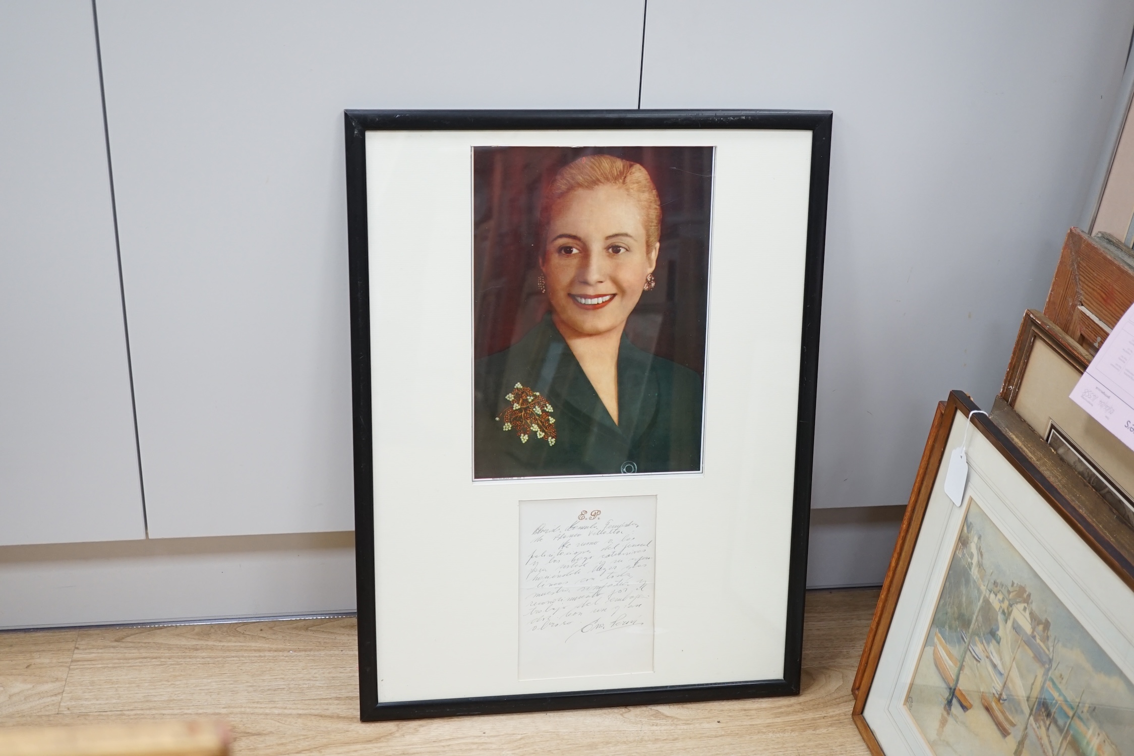 Eva Peron interest (1919-52), a framed hand written and signed autograph letter to Manuela Fernandez de Blanco, wife of the Paraguayan Ambassador, congratulating her and her husband for his work, framed with a photograph